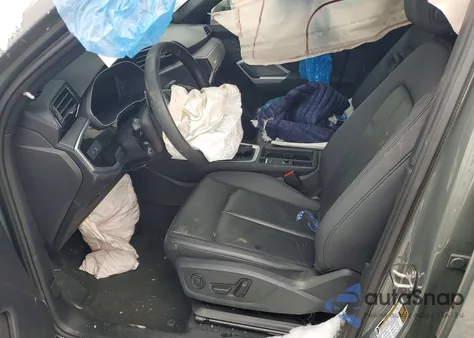 2025 Audi Q3 Premium S Line 45 z USA, uszkodzony, nr VIN WA1DECF30S1011321